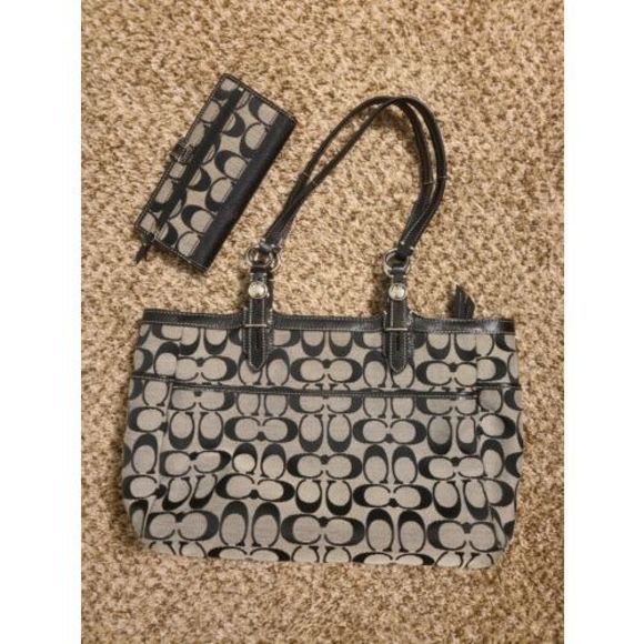 💸SOLD EUC Coach Signature Black Gray Handbag Purse & Matching Wallet - Picture 2 of 16